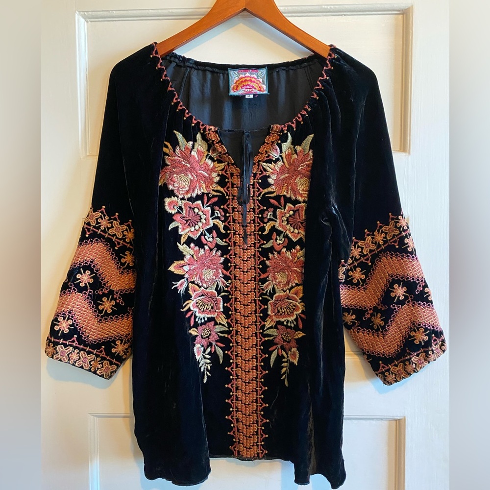 SOLD OUT Black Velvet Johnny Was Elim Blouse